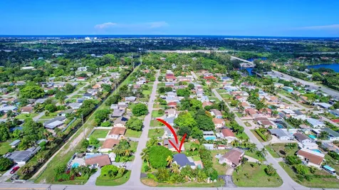 2478 Kentucky Street West Palm Beach FL 33406