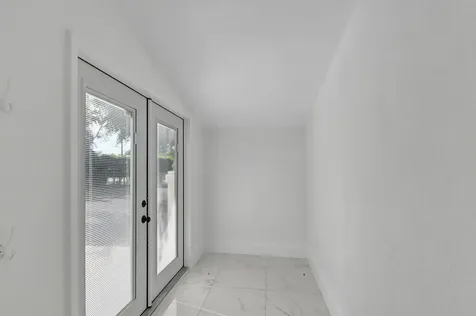 2478 Kentucky Street West Palm Beach FL 33406