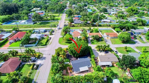 2478 Kentucky Street West Palm Beach FL 33406