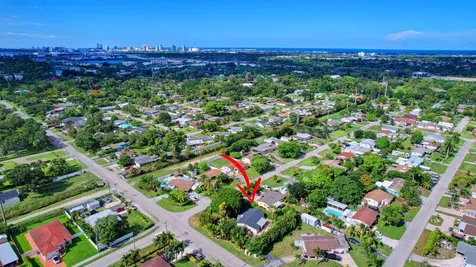 2478 Kentucky Street West Palm Beach FL 33406