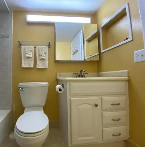 95 Cambridge West Palm Beach FL 33417