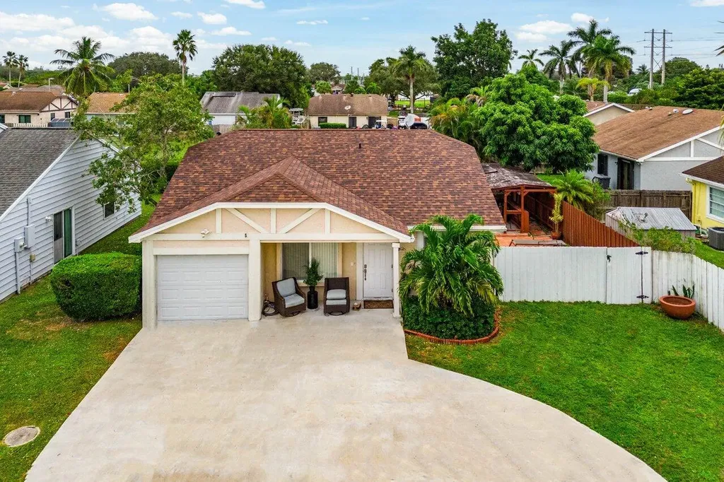 11113 Sacco Drive Boca Raton FL 33428
