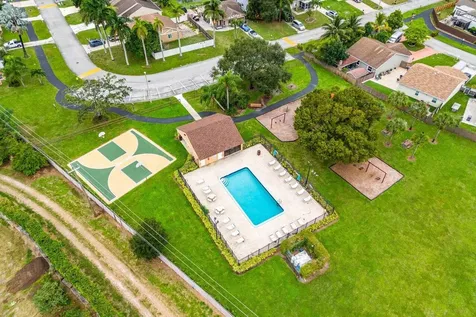 11113 Sacco Drive Boca Raton FL 33428