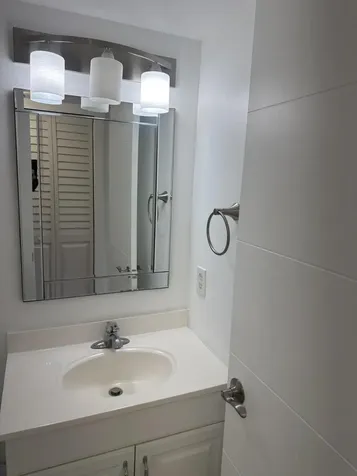 377 Windsor Q West Palm Beach FL 33417