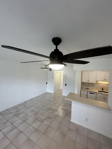 377 Windsor Q West Palm Beach FL 33417