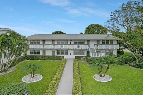 377 Windsor Q West Palm Beach FL 33417