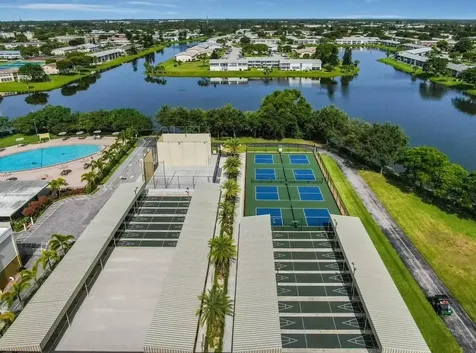 377 Windsor Q West Palm Beach FL 33417
