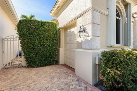 23 Island Drive Boynton Beach FL 33436