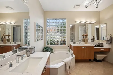 7708 New Holland Way Boynton Beach FL 33437