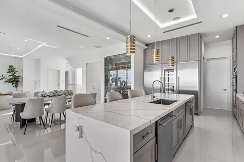 4422 N Highway A1a Hutchinson Island FL 34949