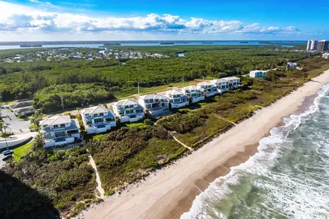 4422 N Highway A1a Hutchinson Island FL 34949