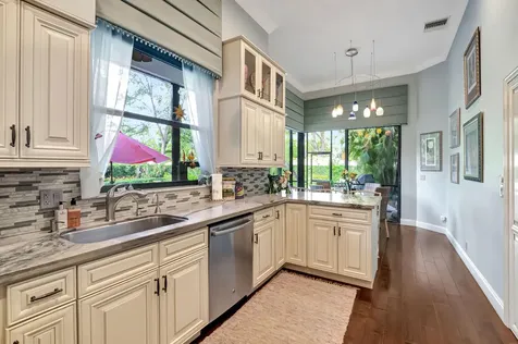 2481 Nw 64th Street Boca Raton FL 33496