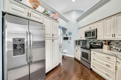 2481 Nw 64th Street Boca Raton FL 33496