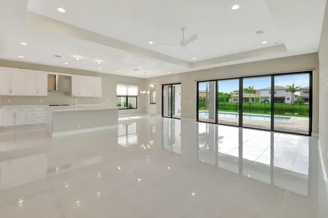 8560 Shoreacres Street Boca Raton FL 33434