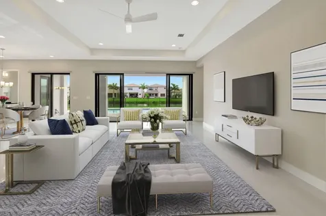8560 Shoreacres Street Boca Raton FL 33434