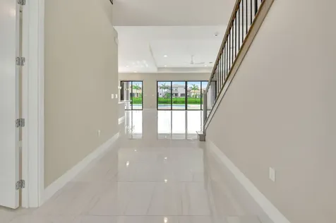8560 Shoreacres Street Boca Raton FL 33434