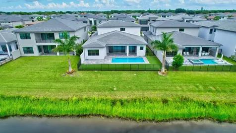 8560 Shoreacres Street Boca Raton FL 33434