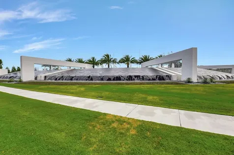 8560 Shoreacres Street Boca Raton FL 33434