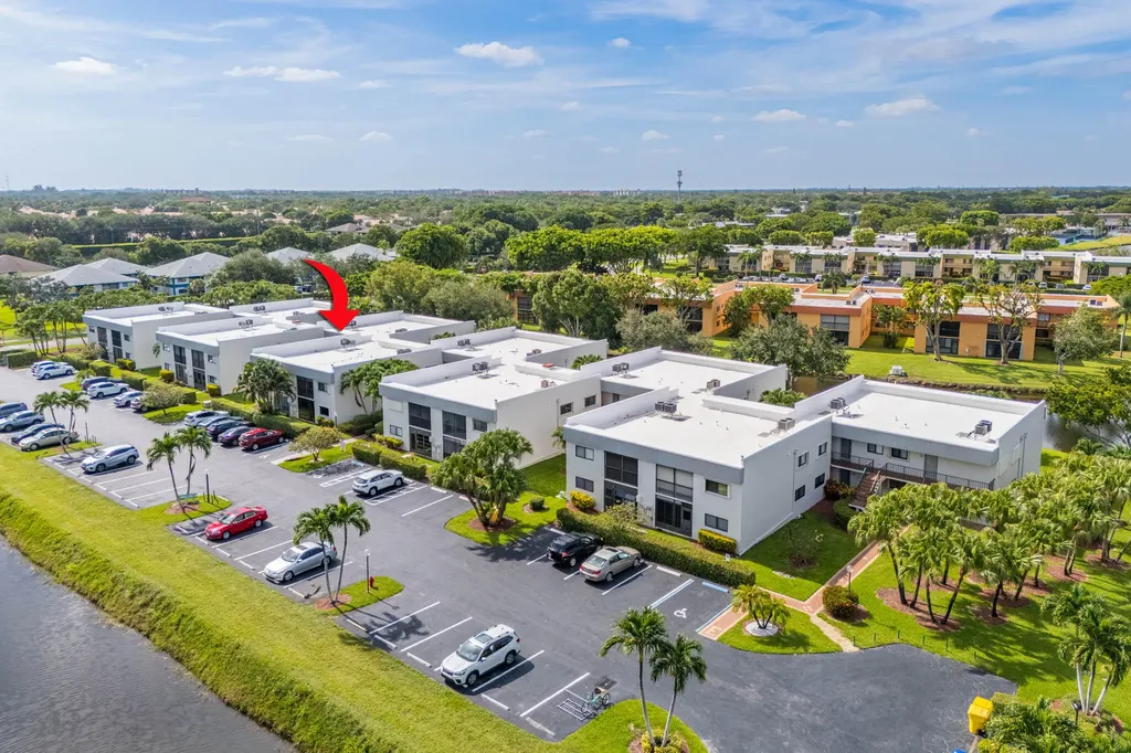 15450 Pembridge Avenue Delray Beach FL 33484