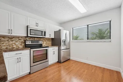 15450 Pembridge Avenue Delray Beach FL 33484