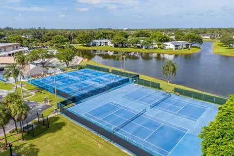 15450 Pembridge Avenue Delray Beach FL 33484