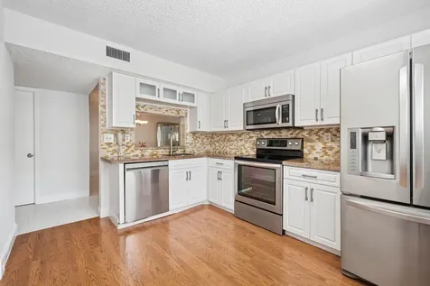 15450 Pembridge Avenue Delray Beach FL 33484