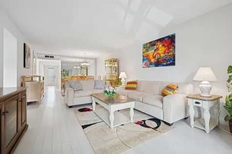 15450 Pembridge Avenue Delray Beach FL 33484