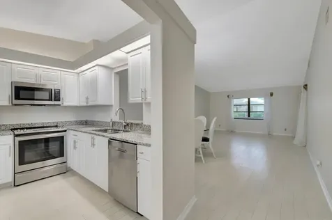 18559 Breezy Palm Way Boca Raton FL 33496