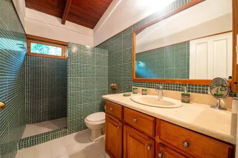 40 Cajuiles Casa de Campo DR 22000