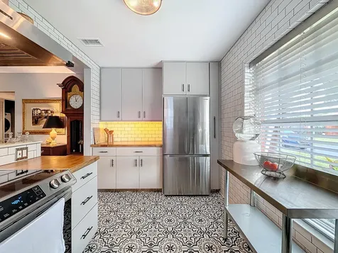 533 Se 28th Circle Boynton Beach FL 33435