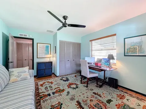 533 Se 28th Circle Boynton Beach FL 33435