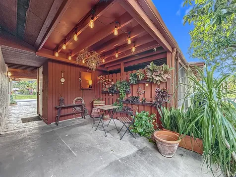 533 Se 28th Circle Boynton Beach FL 33435