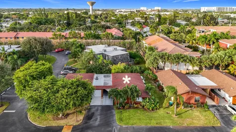 533 Se 28th Circle Boynton Beach FL 33435