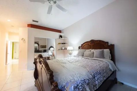 7821 Manor Forest Lane Boynton Beach FL 33436