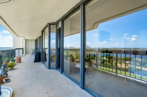 1900 Consulate Place West Palm Beach FL 33401