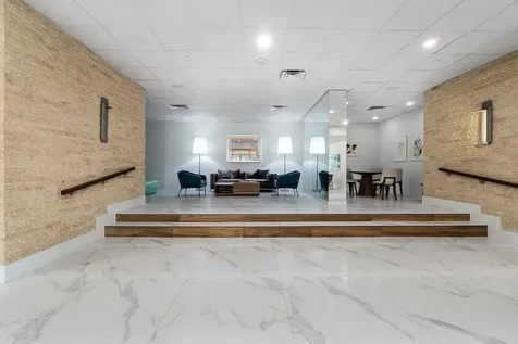 1900 Consulate Place West Palm Beach FL 33401