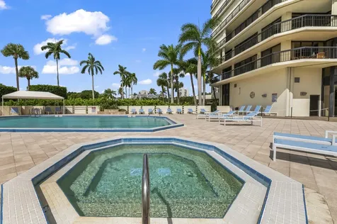 1900 Consulate Place West Palm Beach FL 33401