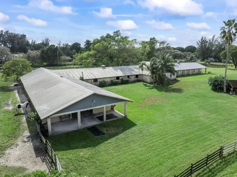 3800 NW 100 Avenue Cooper City FL 33024