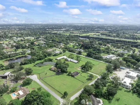 3800 NW 100 Avenue Cooper City FL 33024