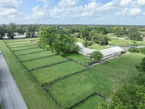 3800 NW 100 Avenue Cooper City FL 33024