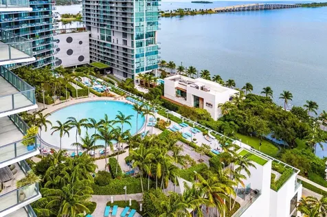 650 Ne 32nd Street Miami FL 33137