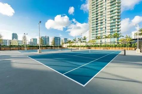 650 Ne 32nd Street Miami FL 33137