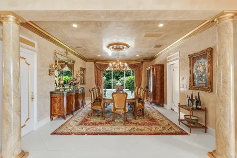 477 S Beach Road Jupiter Island FL 33455