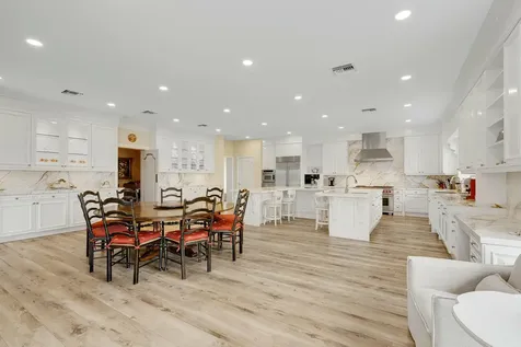 477 S Beach Road Jupiter Island FL 33455