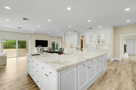 477 S Beach Road Jupiter Island FL 33455