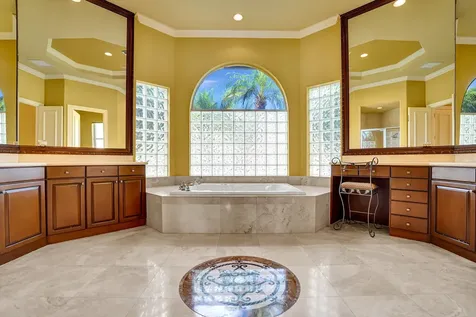 6543 Newport Lake Circle Boca Raton FL 33496