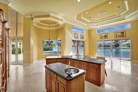6543 Newport Lake Circle Boca Raton FL 33496