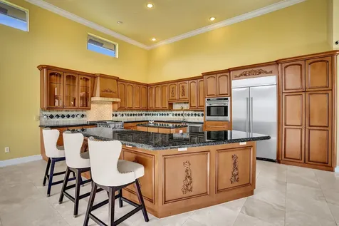 6543 Newport Lake Circle Boca Raton FL 33496