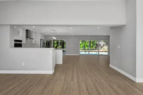 619 Sw 3rd Street Boca Raton FL 33486
