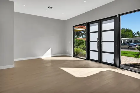 619 Sw 3rd Street Boca Raton FL 33486